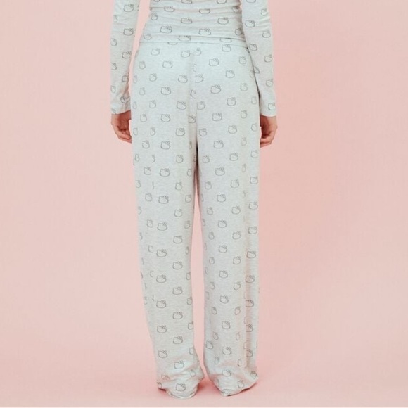 NEW Hello Kitty Pajama Pants Gray - Picture 6 of 10